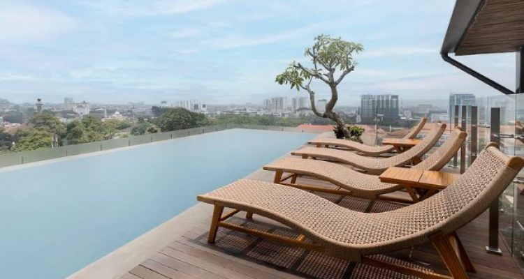 Hotel Staycation 24 Jam Infinity Pool di Pusat Kota, Janevalla Hotel Bandung
