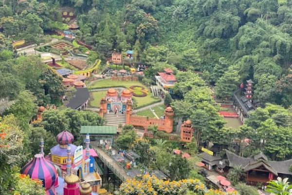 Wisata Viral Keliling Dunia di The Great Asia Africa Lembang Bandung