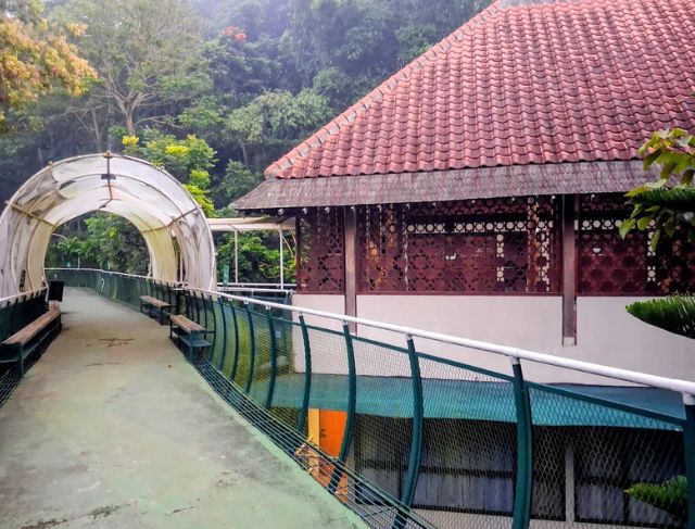 Review Emaki Al Ma'soem Resort Lembang Bandung, Rekomendasi Resort Ramah Anak dengan Mini Zoo dan Waterpark