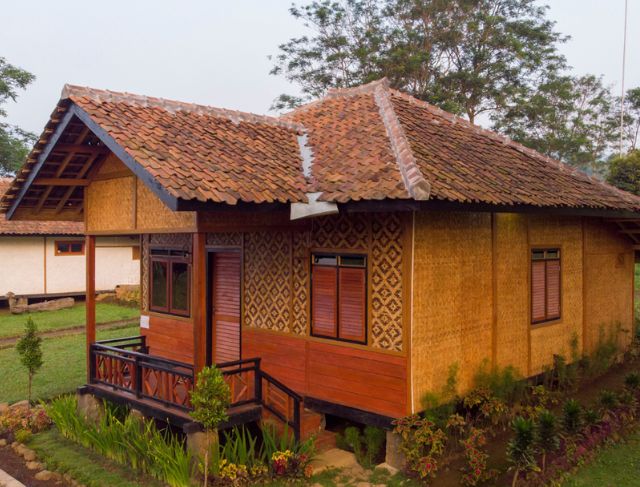 Villa Kahuripan 2 Smart Hill Camp, Rekomendasi Villa di Ciater Subang dengan View Kebun Teh Terbaik untuk Healing Keluarga