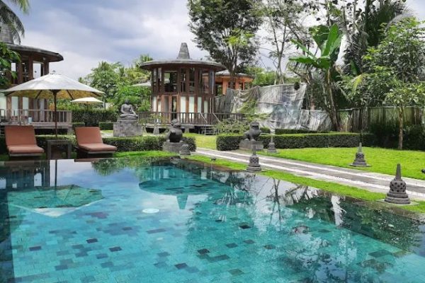 Review Le Temple Hotel Magelang, Villa Unik Dekat Borobudur dengan Konsep Alam dan Arsitektur Stupa