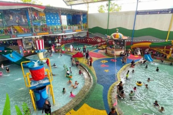 Review Sirkus Waterplay Bekasi, Waterpark Indoor Viral dengan Konsep Sirkus untuk Liburan Keluarga