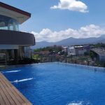 Grandia Hotel Bandung, Hotel Dekat Cihampelas Bandung dengan Infinity Pool View Pasupati, Menginap Nyaman Mulai Rp500 Ribuan