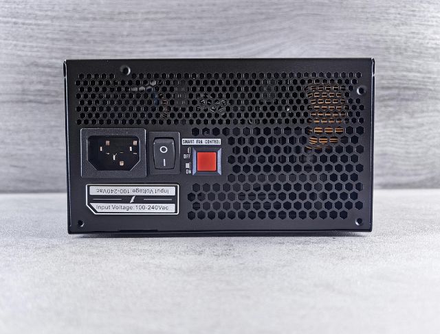 Cara Memilih PSU 80 Plus Terbaik untuk PC Gaming