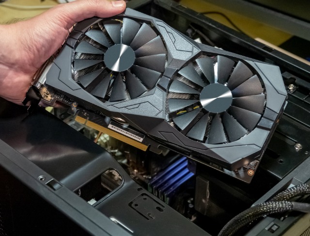 Panduan Memilih GPU 4 GB, 8 GB, 12 GB, hingga 32 GB untuk Gaming