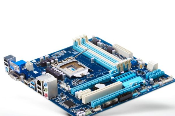 Panduan Memilih Ukuran Motherboard PC dari Mini-ITX, Micro-ATX, ATX, E-ATX, hingga SSI-EEB