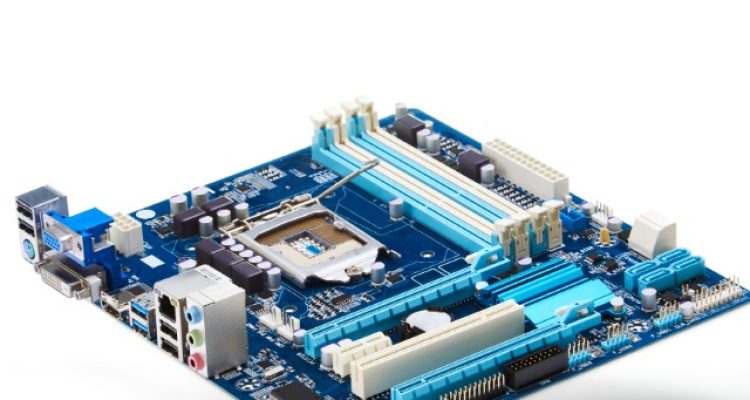 Panduan Memilih Ukuran Motherboard PC dari Mini-ITX, Micro-ATX, ATX, E-ATX, hingga SSI-EEB