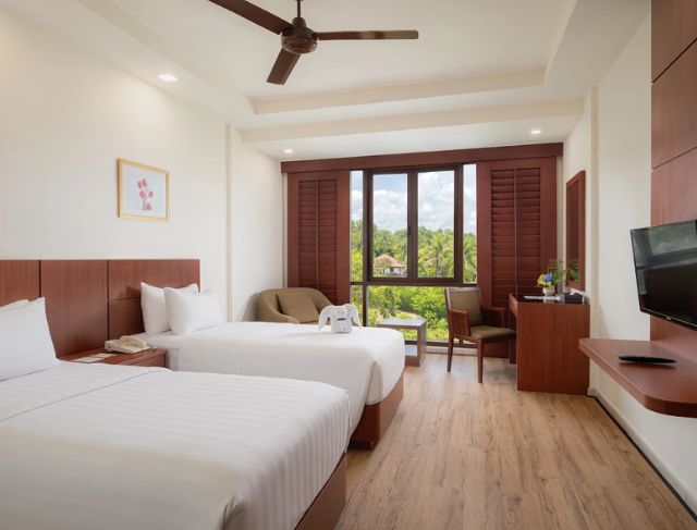 Review Nirwana Resort Hotel Bintan, Hotel Tepi Pantai dengan Suasana Resort
