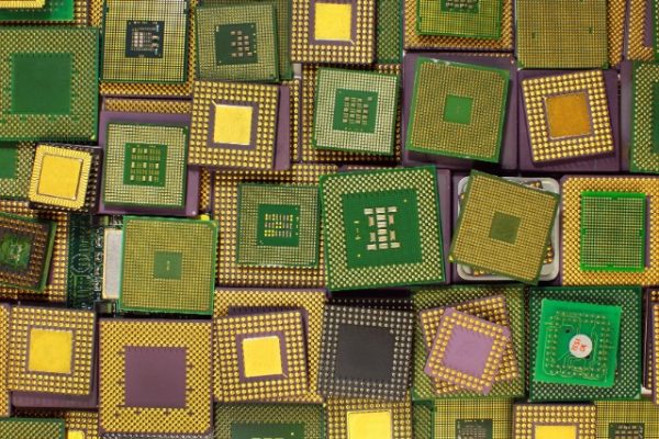 Perbedaan Intel dan AMD Ryzen, Panduan Memilih Prosesor Sesuai Kebutuhan