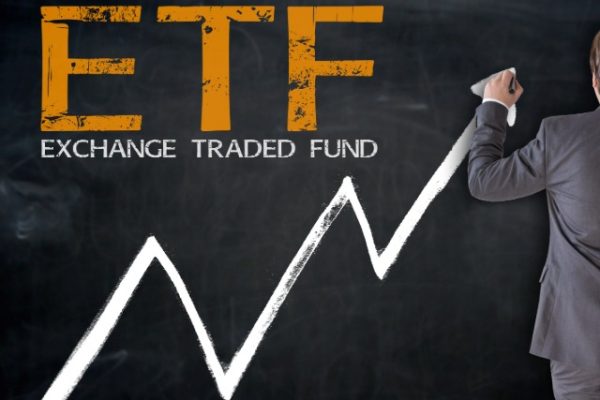 Simulasi Investasi ETF QQQ Jangka Panjang hingga 50 Tahun