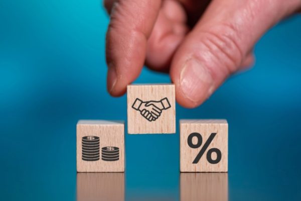 Strategi Mengatur Uang, Melunasi Utang, dan Mulai Investasi
